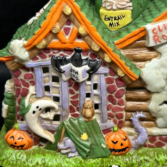 New in box Creepy Hollow "Camping Store" lighted figurine - Picture 7 of 10